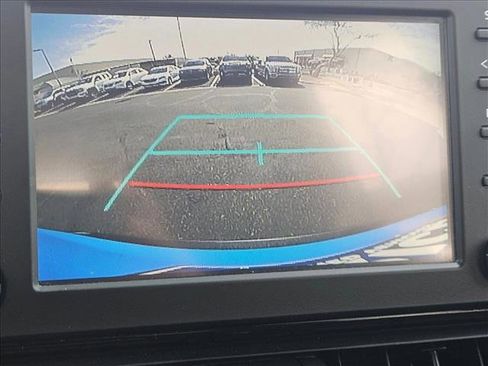 Used 2019 Toyota RAV4 XLE w/ Convenience Package image 14