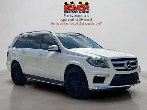 Used 2014 Mercedes-Benz GL 550 4MATIC image 7