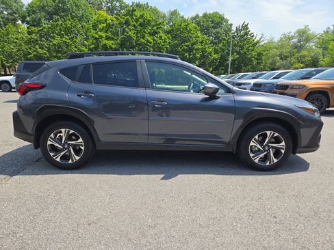 Used 2025 Subaru Crosstrek 2.5i Premium AWD/4WD image 21