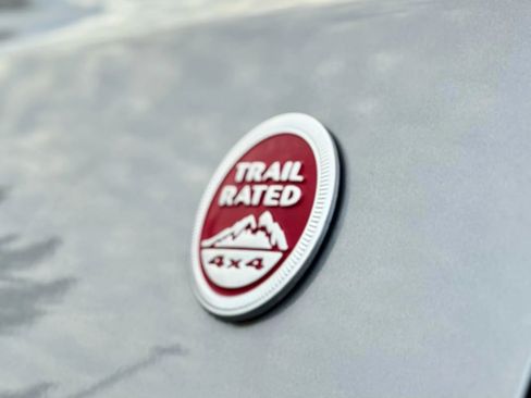 Used 2017 Jeep Compass Trailhawk image 3