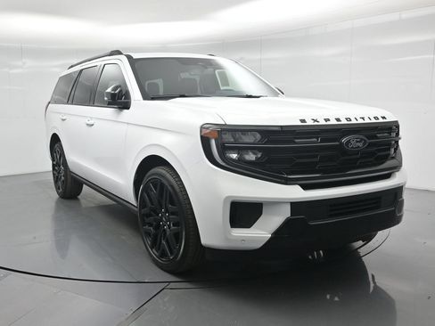 New 2026 Ford Expedition Platinum AWD/4WD image 39