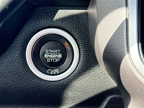 Used 2019 RAM 2500 Big Horn image 15