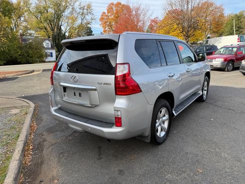 Used 2011 Lexus GX 460 image 7