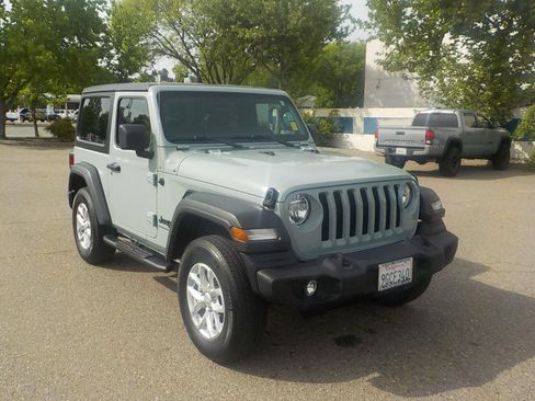 Used 2023 Jeep Wrangler Sport image 2