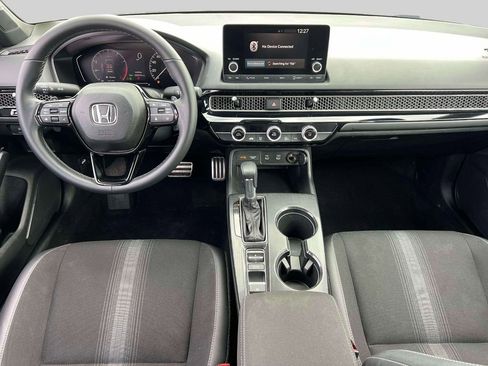 Used 2025 Honda Civic Sport image 13