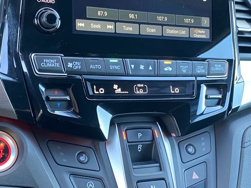 Used 2023 Honda Odyssey Sport image 23