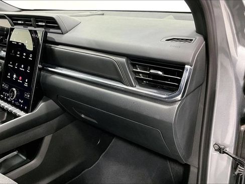 Used 2025 GMC Terrain Elevation FWD image 19