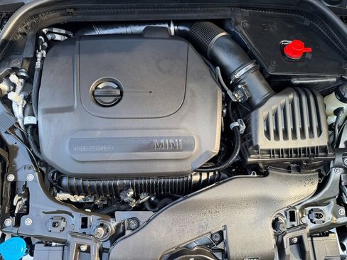 Used 2024 MINI Cooper S w/ Signature Upholstery Package FWD image 23