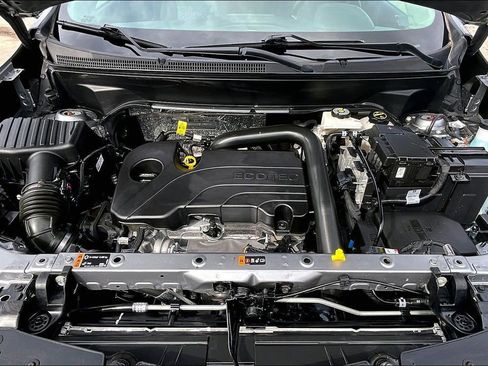 Used 2024 Chevrolet Equinox LT image 10