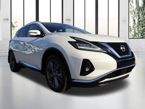 Used 2019 Nissan Murano Platinum w/ Cargo Package image 7