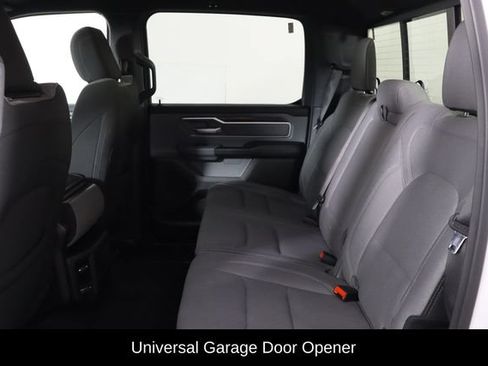 Used 2022 RAM 1500 Big Horn AWD/4WD image 14