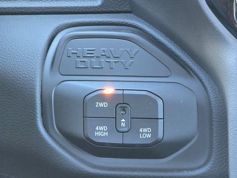 New 2026 RAM 2500 Laramie w/ Night Edition AWD/4WD image 31