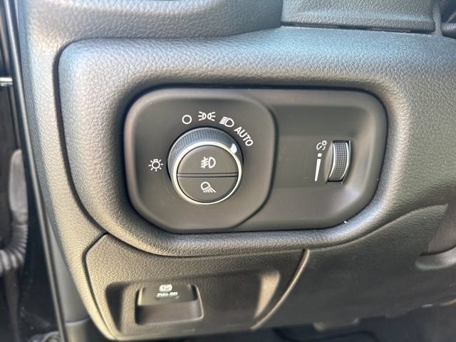 Used 2021 RAM 1500 Big Horn AWD/4WD image 21