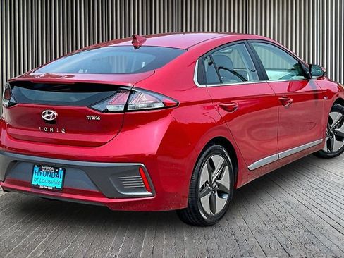Used 2020 Hyundai Ioniq SEL FWD image 13