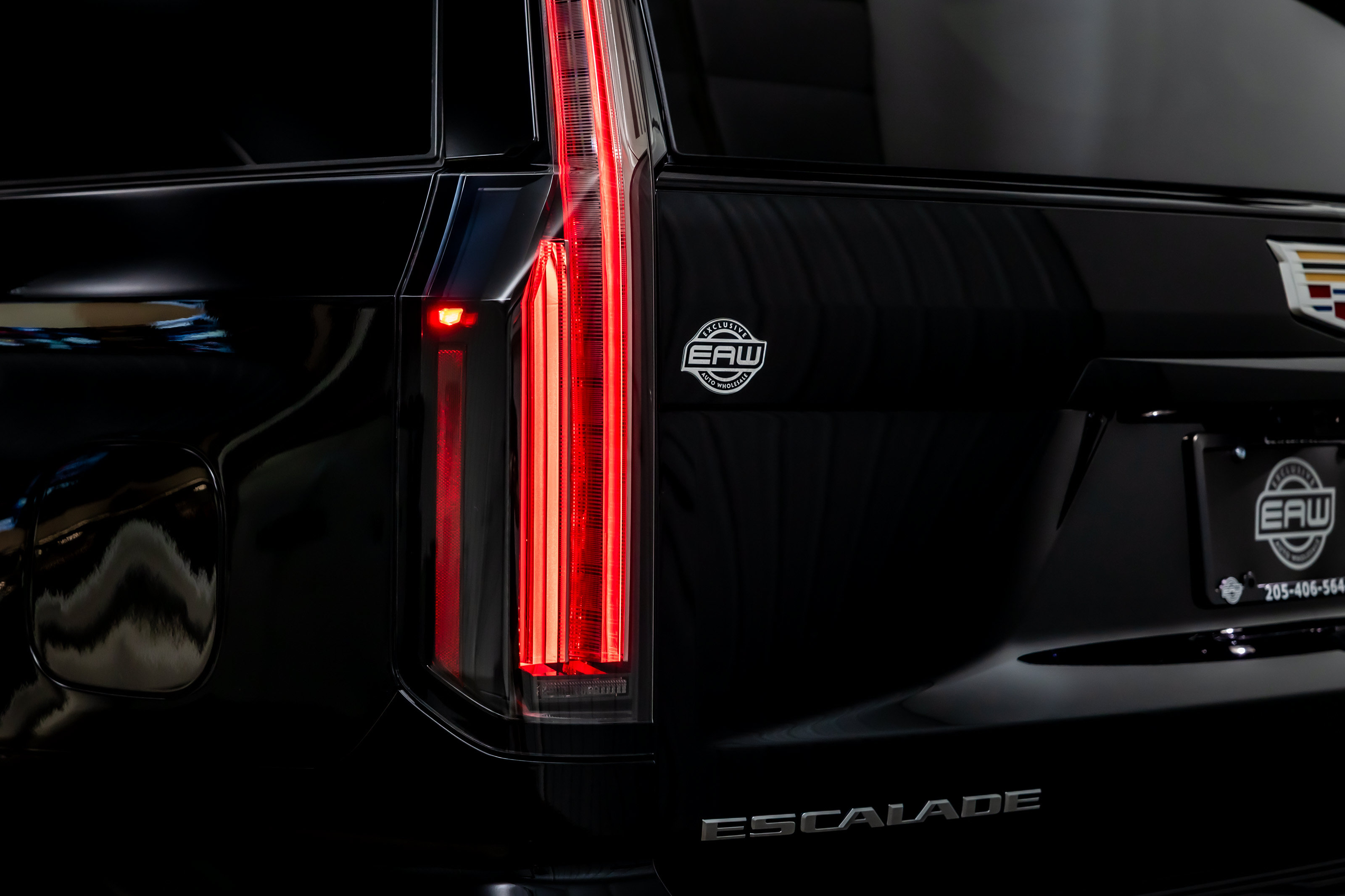 Used 2026 Cadillac Escalade Platinum Sport AWD/4WD image 13