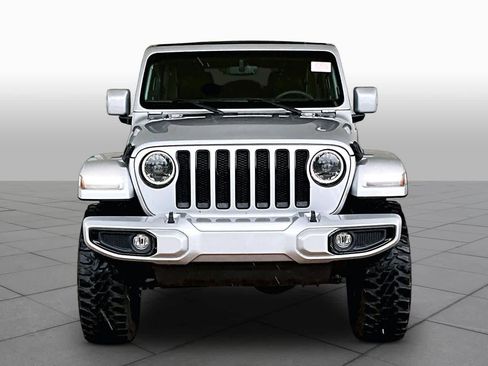 Used 2023 Jeep Wrangler Unlimited Sahara image 4