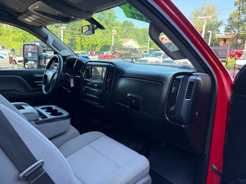 Used 2018 Chevrolet Silverado 3500 W/T w/ WT Convenience Package AWD/4WD image 34