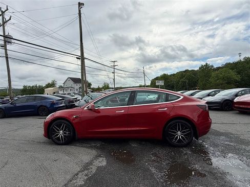 Used 2018 Tesla Model 3 Long Range AWD/4WD image 2