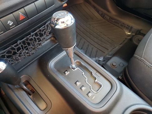 Used 2015 Jeep Wrangler Unlimited Sport w/ Quick Order Package 24S image 22