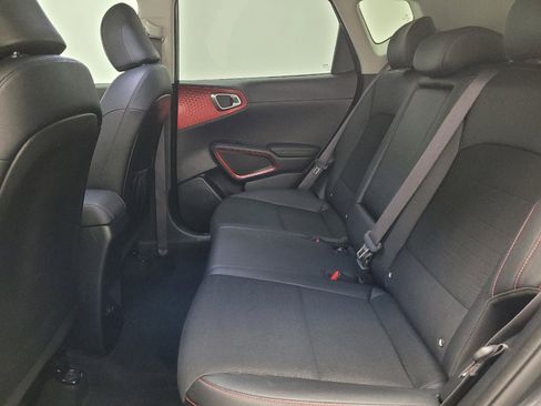 Used 2021 Kia Soul Turbo FWD image 18