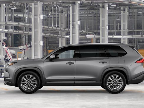 New 2026 Toyota Grand Highlander AWD image 4