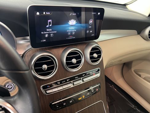 Certified 2022 Mercedes-Benz GLC 300 4MATIC image 28