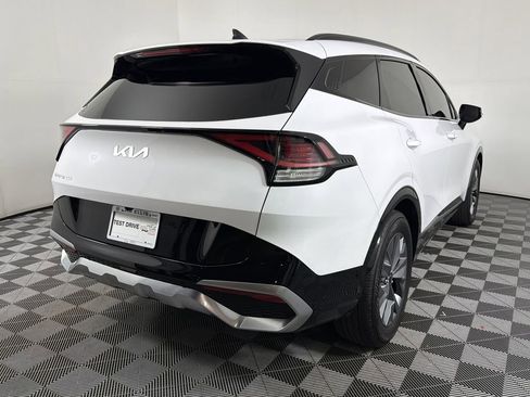 Used 2025 Kia Sportage SX image 6