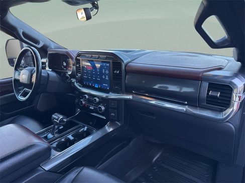 Used 2022 Ford F150 Lariat image 34