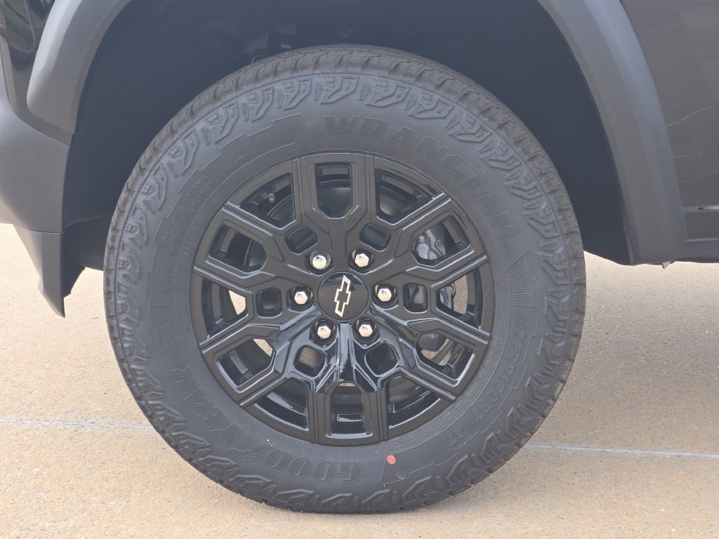 New 2026 Chevrolet Colorado Trail Boss AWD/4WD image 9