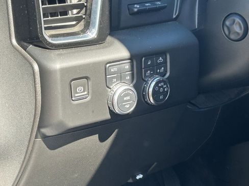 Used 2023 GMC Sierra 1500 Denali Ultimate AWD/4WD image 14