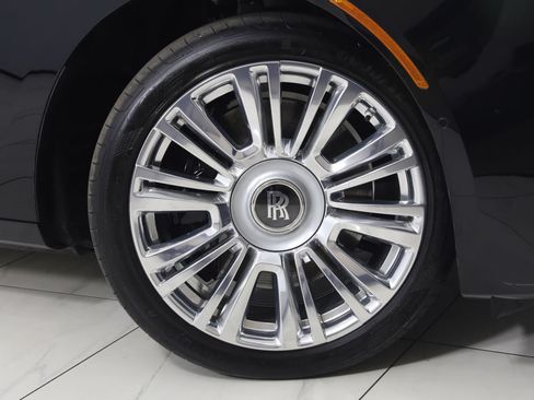 Used 2023 Rolls-Royce Ghost AWD/4WD image 21