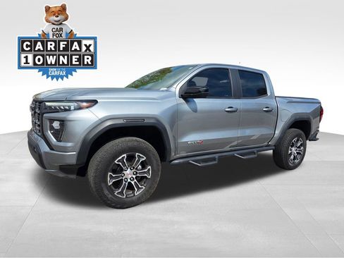 Certified 2023 GMC Canyon AT4 image 2