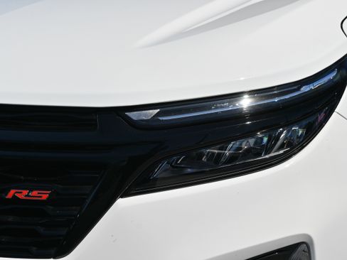 Used 2024 Chevrolet Equinox RS w/ RS Leather Package FWD image 6