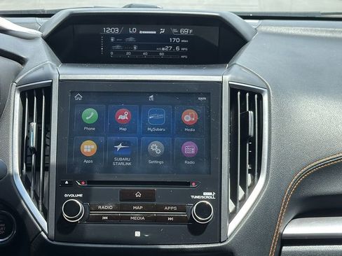 Used 2020 Subaru Crosstrek 2.0i Limited w/ Moonroof Package w/Navigation AWD/4WD image 14