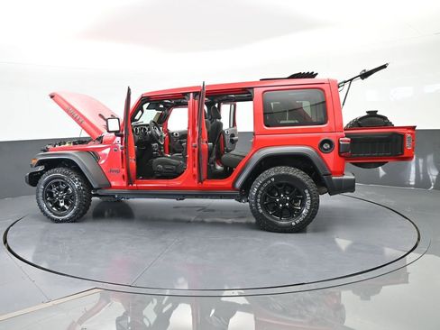 Used 2021 Jeep Wrangler Unlimited Sport image 78