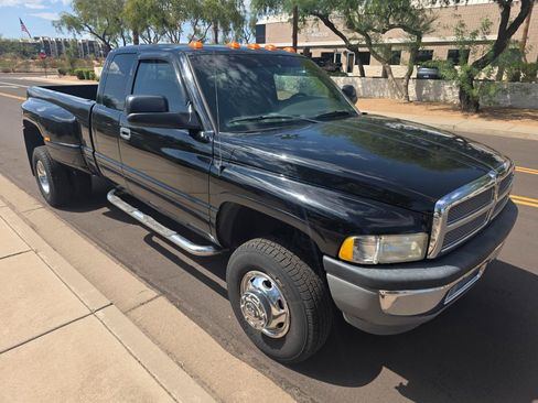 Used 2001 Dodge Ram 3500 Truck 4x4 Quad Cab image 18
