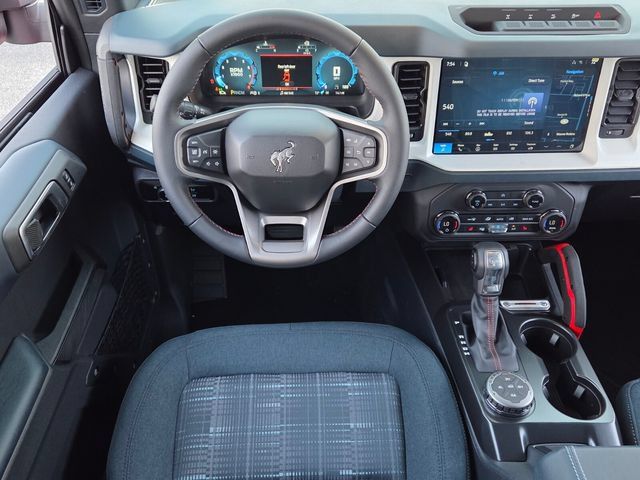 New 2026 Ford Bronco Heritage Edition AWD/4WD image 13