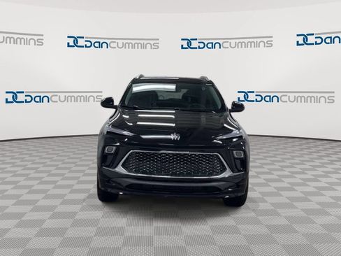 Used 2024 Buick Encore GX Avenir w/ Avenir Convenience Package AWD/4WD image 3