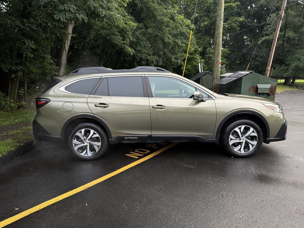 Certified 2022 Subaru Outback Limited AWD/4WD image 9