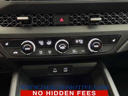 Used 2023 Honda Accord EX image 37