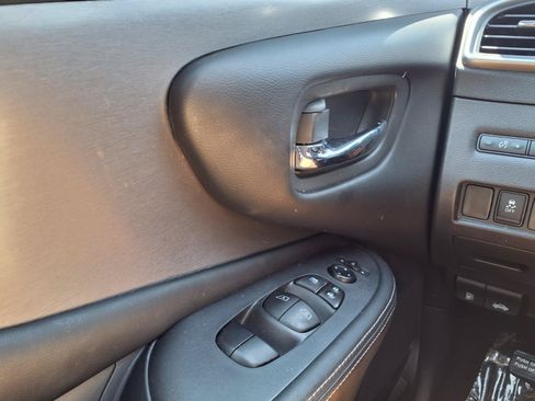 Used 2024 Nissan Murano SV w/ SV Midnight Edition Package AWD/4WD image 14