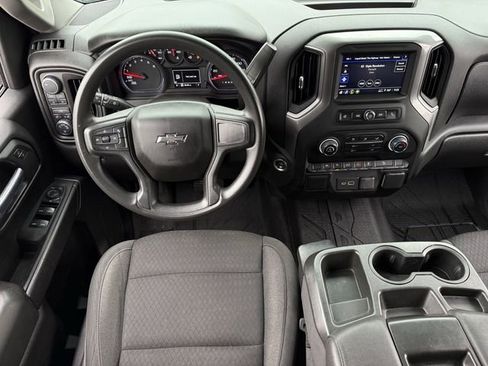 Used 2022 Chevrolet Silverado 1500 Custom Trail Boss AWD/4WD image 13