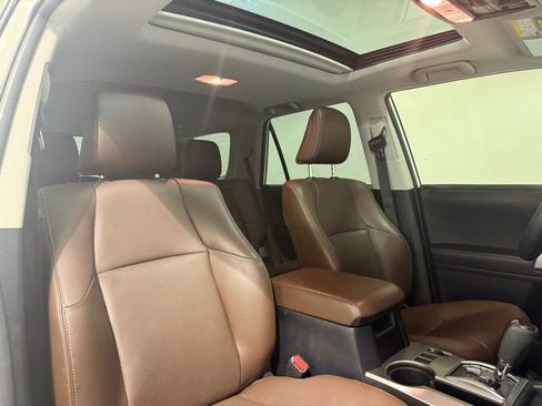 Used 2023 Toyota 4Runner Limited image 30