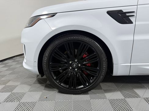 Used 2022 Land Rover Range Rover Sport HSE Dynamic image 9