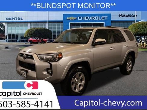 Used 2024 Toyota 4Runner SR5 Premium image 5
