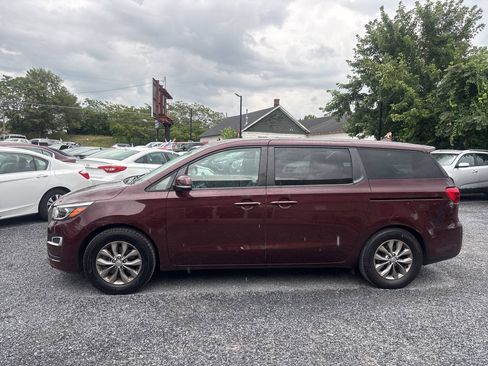Used 2020 Kia Sedona LX FWD image 10