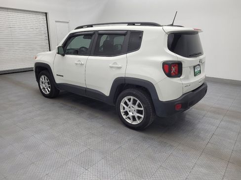 Used 2021 Jeep Renegade Latitude w/ Convenience Group image 3