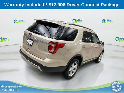 Used 2017 Ford Explorer XLT w/ Equipment Group 202A image 5