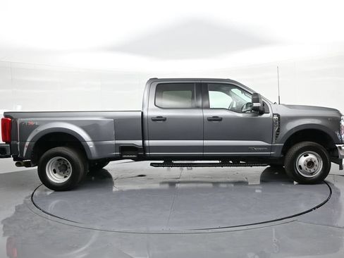 Certified 2025 Ford F350 XLT AWD/4WD image 5