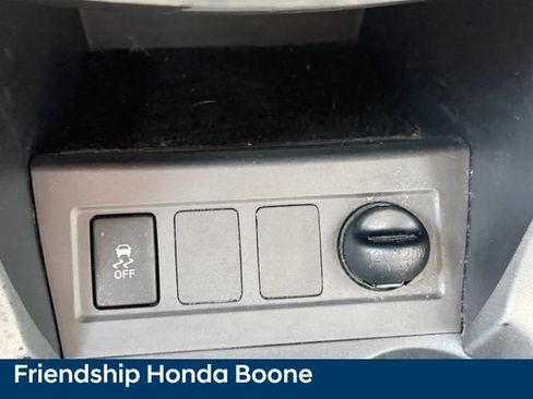 Used 2010 Toyota RAV4 4WD V6 image 20